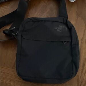 The North Face Black Small Messenger Crossbody